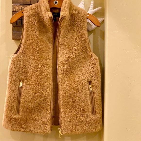 J.Crew Excursion plush teddy vest - Picture 12 of 16